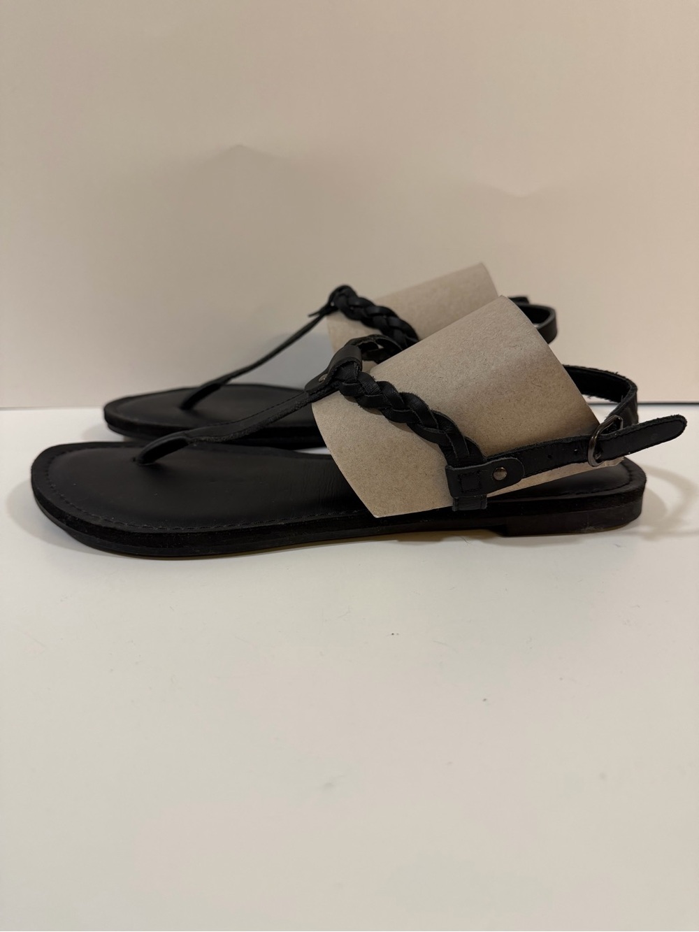 Rock & Candy by Zigi Black Leather Sandals EUC